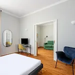Casa Fontanella By Hili Rom