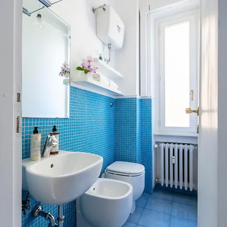 Casa Fontanella By Hili Rome